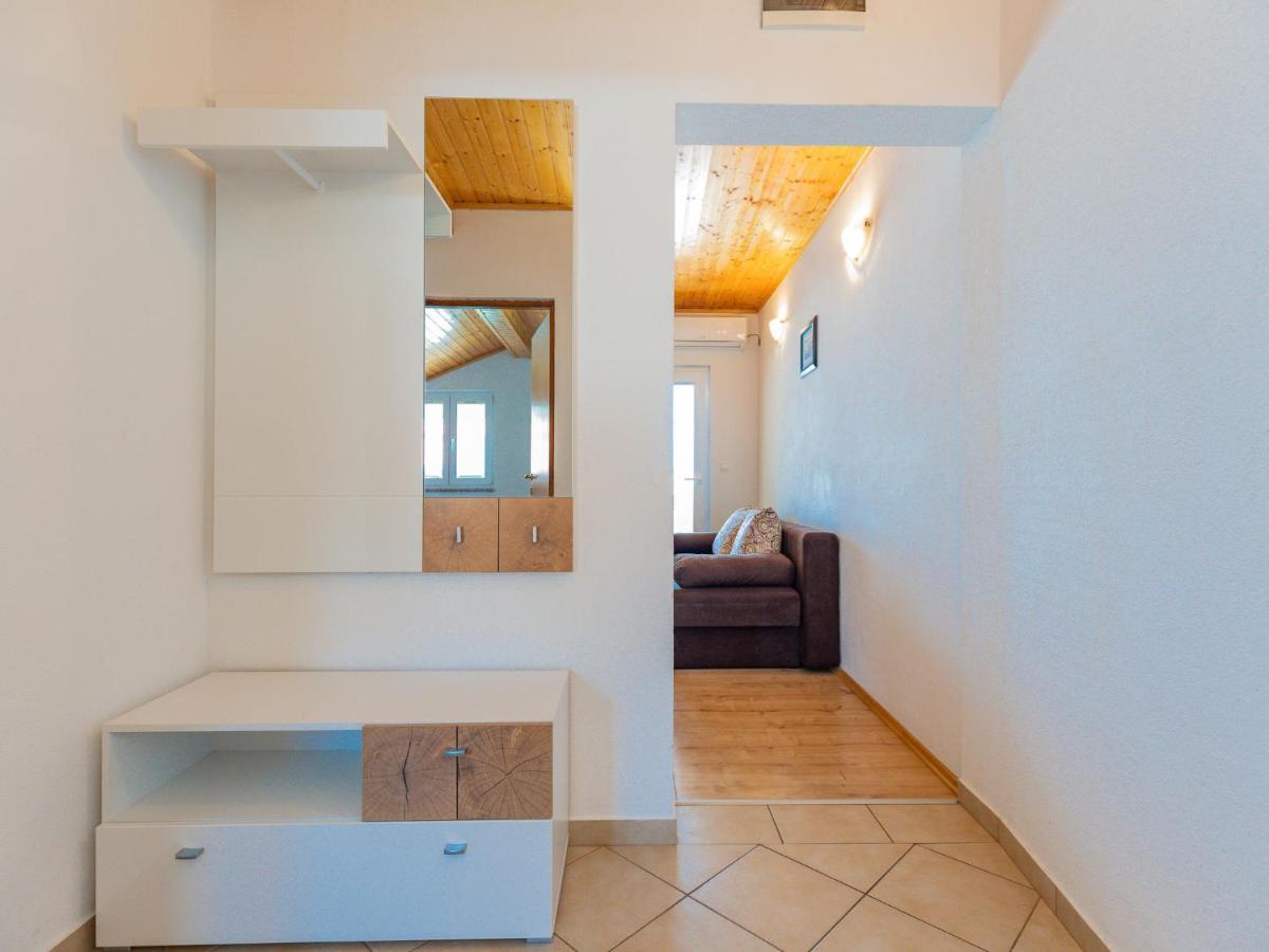Maja - Srd423 By Interhome Apartman